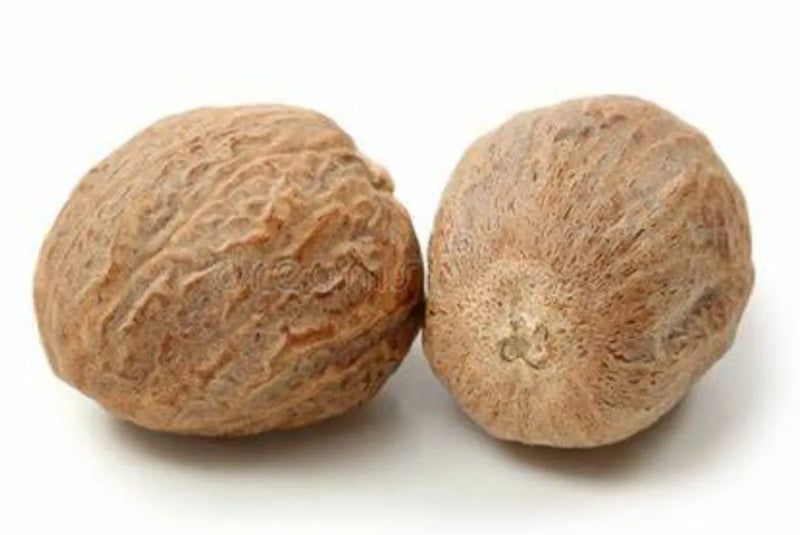 NOZ MOSCADA\ BOLA INTEIRA